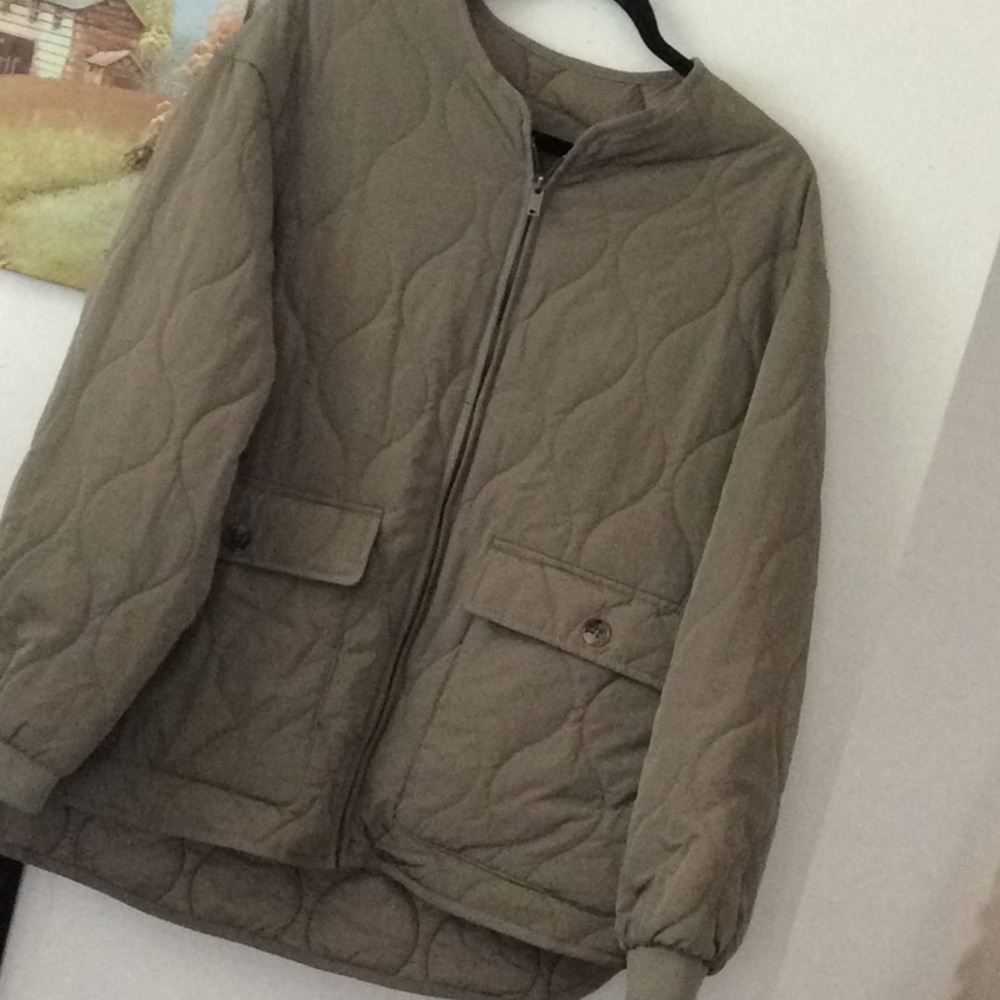 Joie Green Jacket, 2 big front Pockets Size L